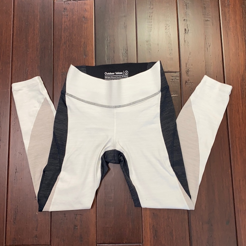 Outdoor Voices Techsweat Zoom 7/8 leggings small